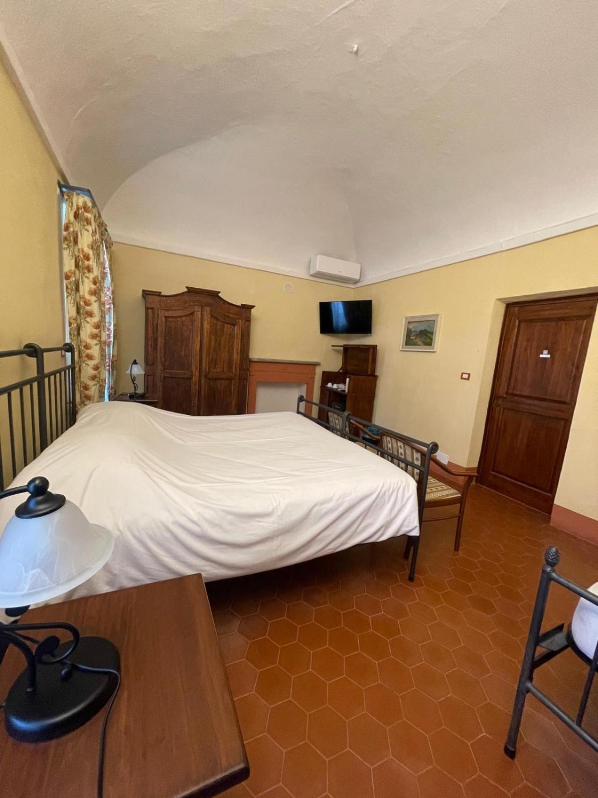 Abbazia Delle Sorelle Новелло Экстерьер фото